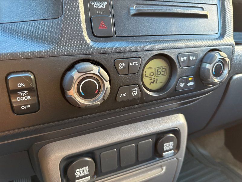 Used 2010 Honda Ridgeline RTS image 29