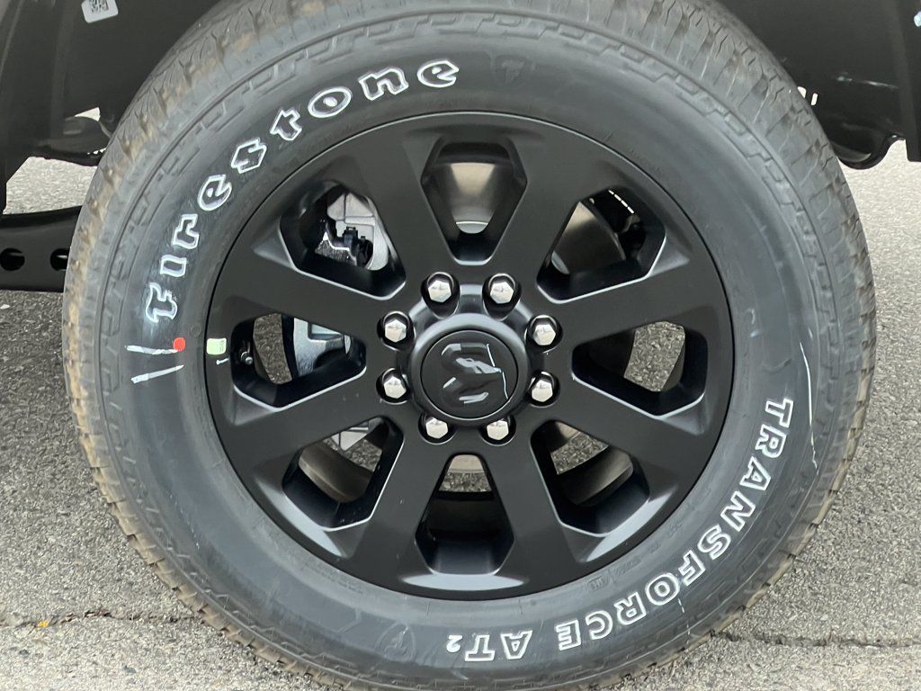 New 2026 RAM 3500 Big Horn AWD/4WD image 14