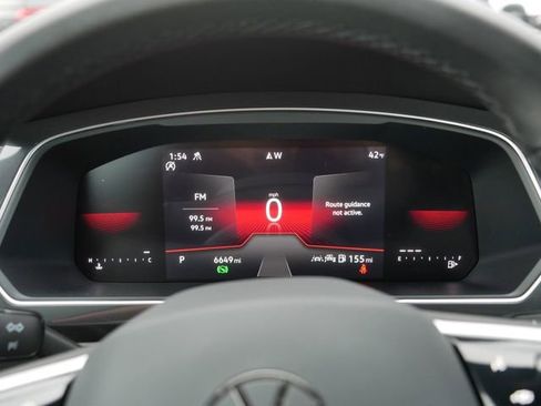 Certified 2024 Volkswagen Tiguan SE R-Line image 32