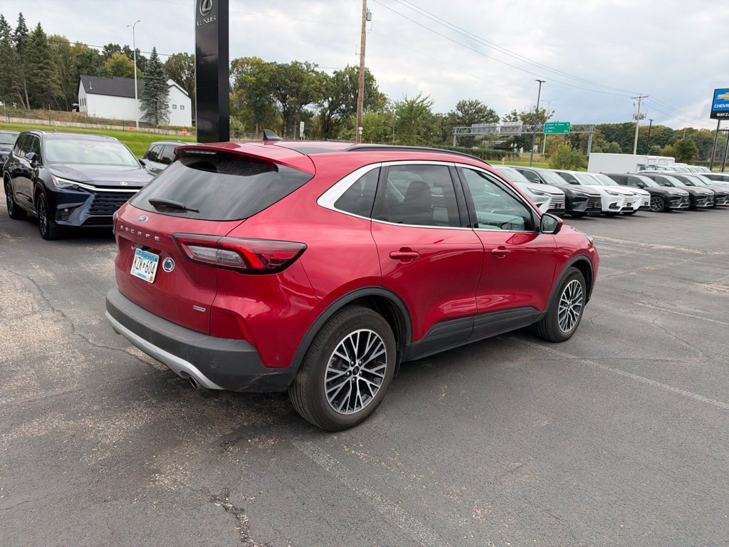 Used 2023 Ford Escape SE w/ PHEV Premium Package FWD image 15