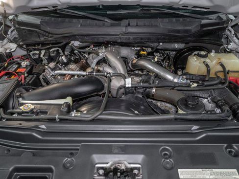 Used 2021 Ford F250 Platinum w/ FX4 Off-Road Package image 18