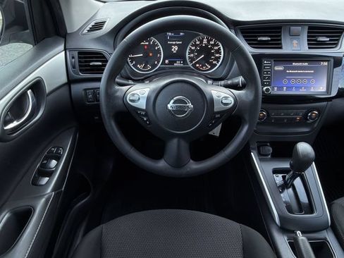 Used 2019 Nissan Sentra S FWD image 9