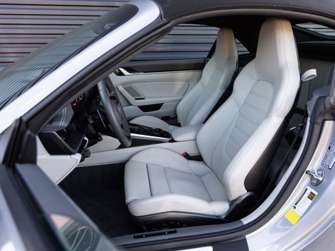 Certified 2021 Porsche 911 Turbo S AWD/4WD image 5