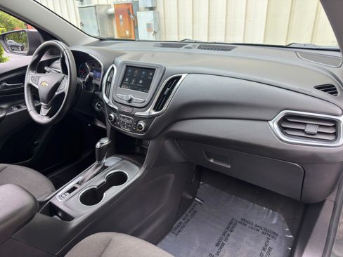 Used 2019 Chevrolet Equinox LT FWD image 13