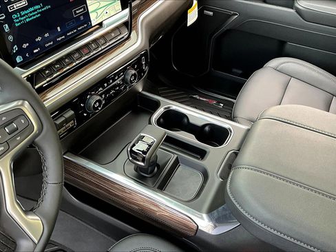 New 2026 Chevrolet Silverado 1500 RST w/ RST All Star Premium Package image 8