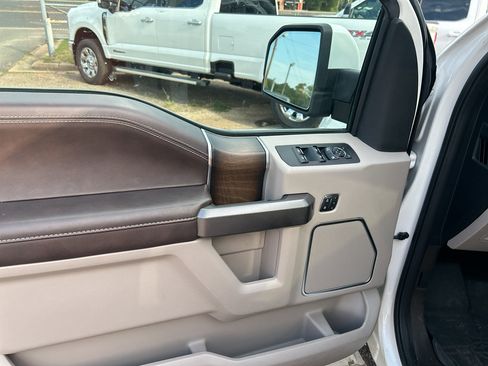 Used 2020 Ford F150 Limited w/ Trailer Tow Package AWD/4WD image 19