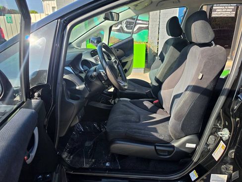 Used 2011 Honda Fit Sport image 16