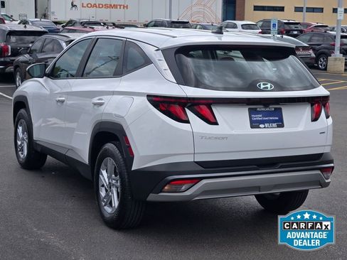 Used 2025 Hyundai Tucson SE AWD/4WD image 13