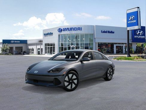 New 2025 Hyundai Ioniq 6 SE image 1