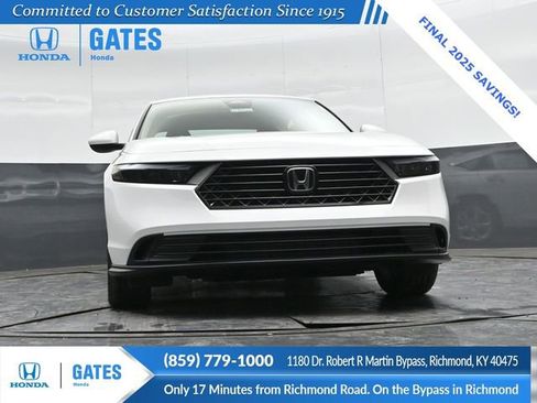 New 2025 Honda Accord LX image 33