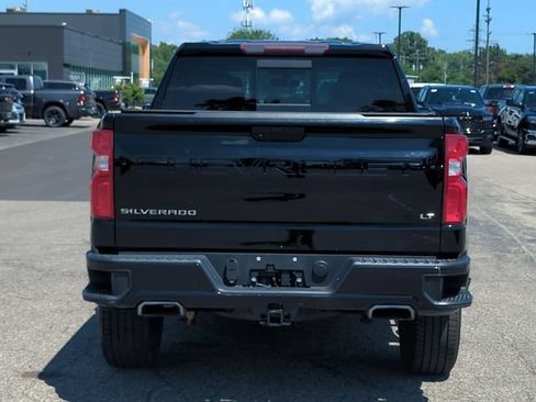 Used 2019 Chevrolet Silverado 1500 LT Trail Boss AWD/4WD image 4