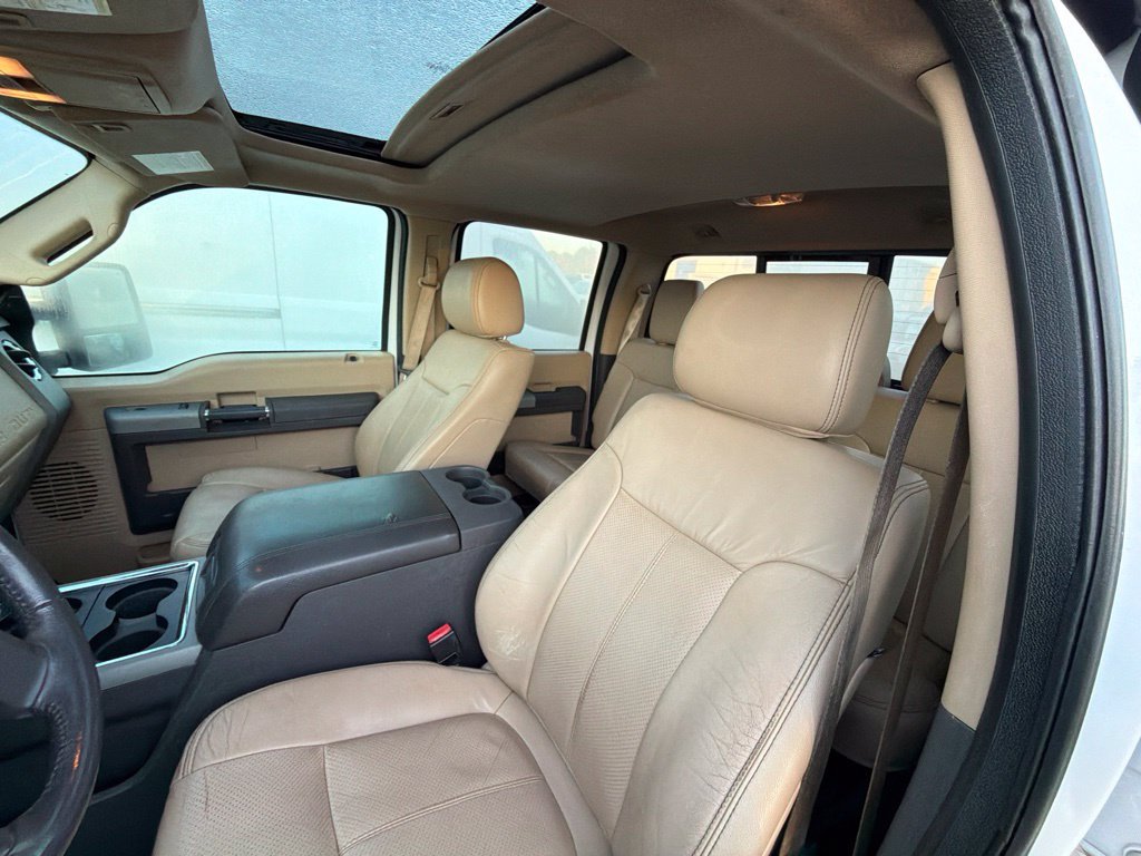 Used 2016 Ford F250 Lariat w/ Chrome Package AWD/4WD image 2