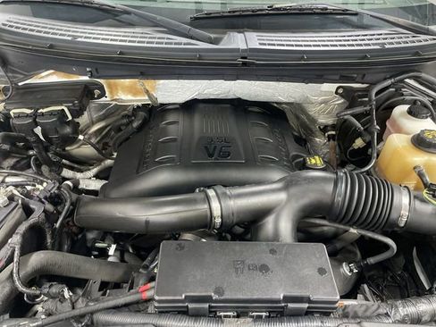 Used 2012 Ford F150 XLT image 28