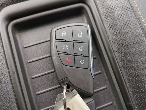 Used 2021 GMC Yukon SLT w/ SLT Premium Package AWD/4WD image 29