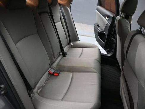 Used 2018 Honda Civic EX image 12