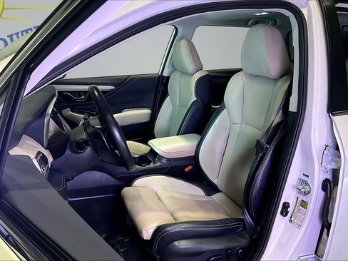Used 2023 Subaru Outback Limited AWD/4WD image 22