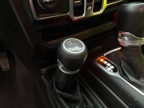 Used 2020 Jeep Wrangler Unlimited Sport S AWD/4WD image 12