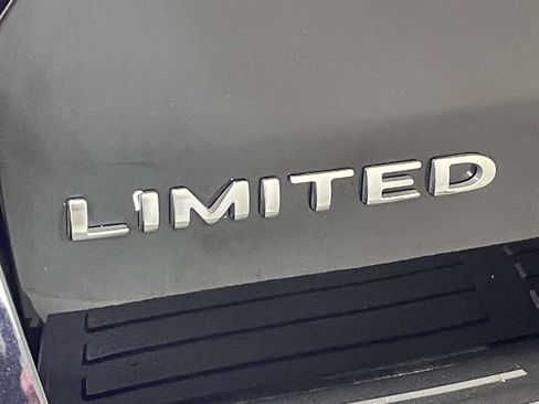 Used 2022 Ford Expedition Max Limited AWD/4WD image 10