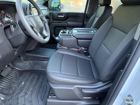 New 2026 Chevrolet Silverado 3500 W/T AWD/4WD image 16