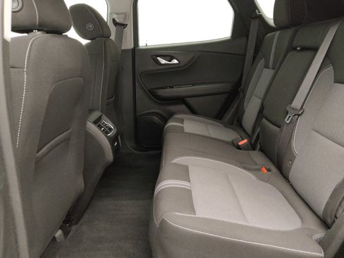 Used 2024 Chevrolet Blazer LT w/ Convenience Package FWD image 18