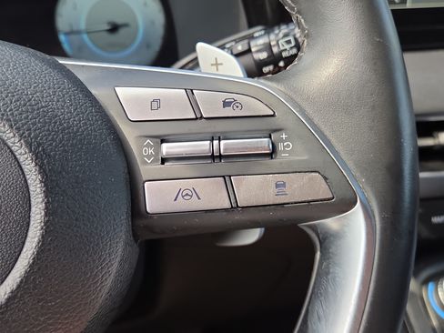 Used 2024 Hyundai Palisade Limited FWD image 15