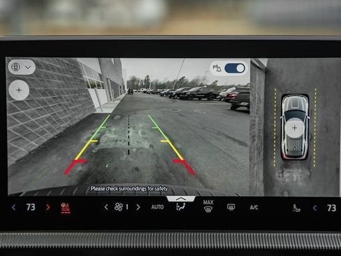 Used 2025 Ford Explorer ST-Line w/ ST-Line Street Pack image 42