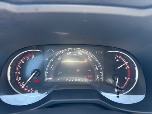 Used 2025 Toyota RAV4 XLE FWD image 11