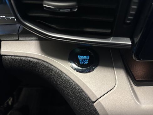 Certified 2023 Ford Explorer XLT w/ Equipment Group 202A image 14