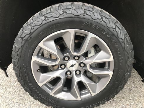 Used 2021 Chevrolet Silverado 1500 RST w/ Z71 Off-Road Package AWD/4WD image 11