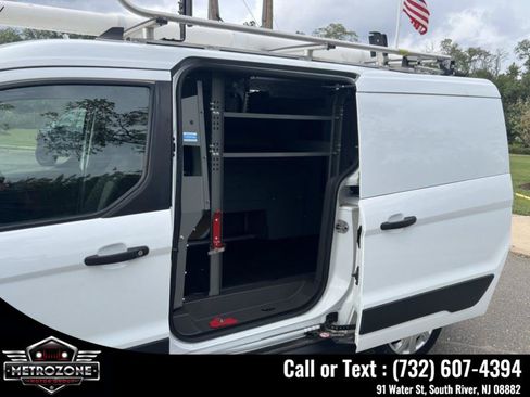 Used 2020 Ford Transit Connect XL FWD image 18