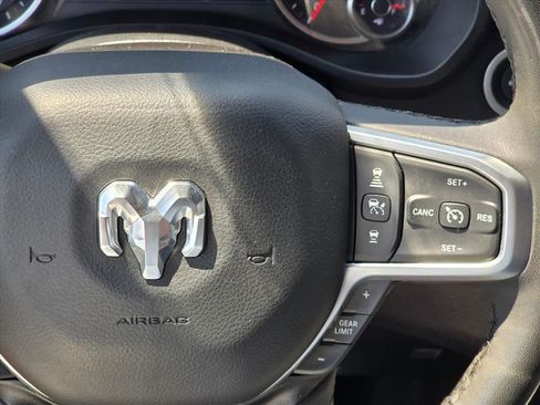 Used 2025 RAM 1500 Big Horn AWD/4WD image 17
