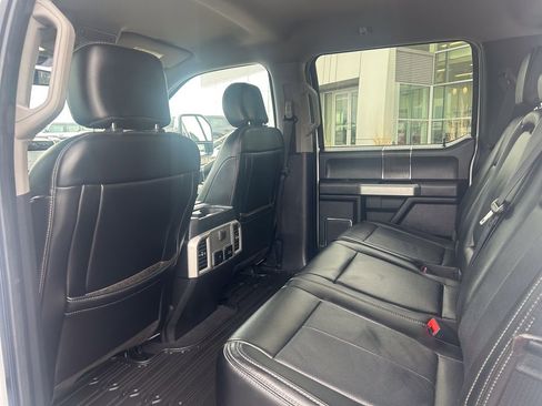 Used 2021 Ford F350 Lariat w/ Chrome Package image 14