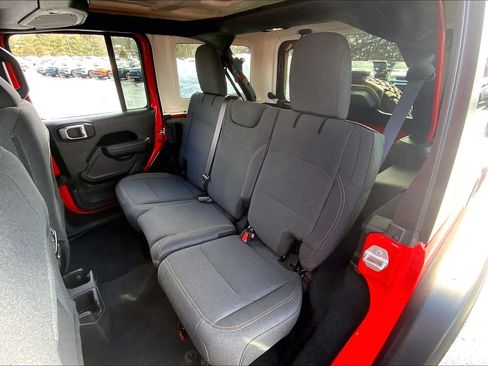 Certified 2024 Jeep Wrangler Willys image 18