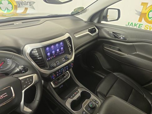 Certified 2023 GMC Acadia SLT AWD/4WD image 25