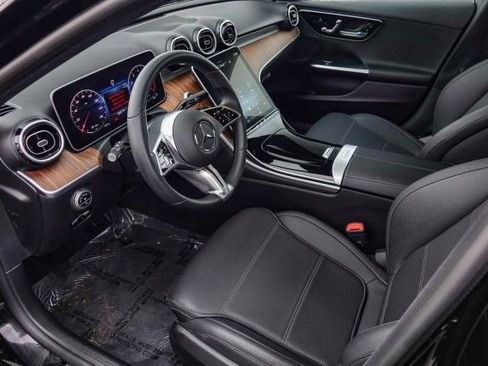 Used 2024 Mercedes-Benz C 300 Sedan image 17