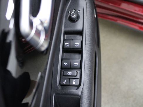 Used 2022 Jeep Compass High Altitude AWD/4WD image 13