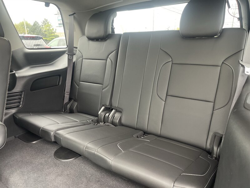 Used 2020 GMC Yukon SLT w/ Value Plus Edition AWD/4WD image 10