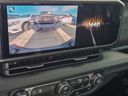 New 2026 Jeep Gladiator Mojave image 20