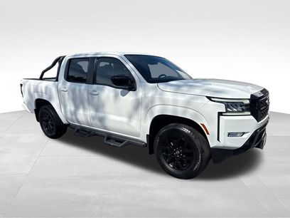 Used 2023 Nissan Frontier SV w/ Midnight Edition Package