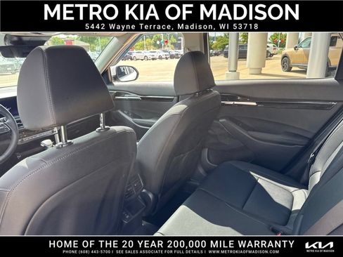 Used 2025 Kia Seltos EX w/ EX Sunroof Package AWD/4WD image 36
