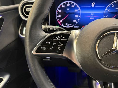 Certified 2025 Mercedes-Benz GLC 300 image 18