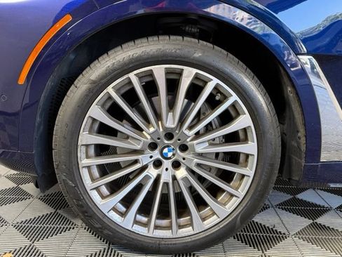 Used 2024 BMW X7 xDrive40i w/ Executive Package AWD/4WD image 14