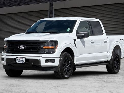 Used 2026 Ford F150 XLT w/ XLT Black Appearance Package image 9