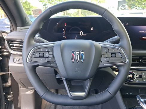Used 2025 Buick Envista Sport Touring w/ Convenience I Package FWD image 14