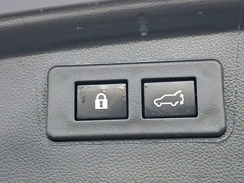 Used 2023 Subaru Outback Onyx Edition image 29