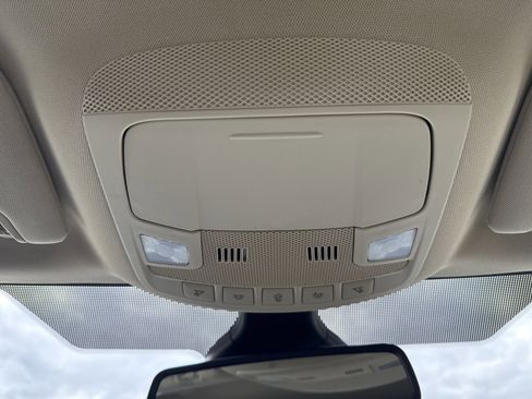 Used 2022 Ford Edge SEL image 27