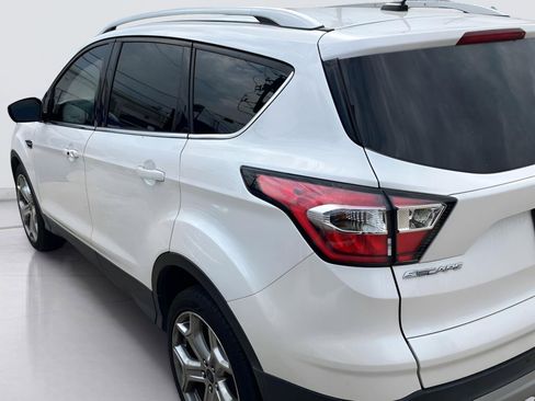 Used 2017 Ford Escape Titanium FWD image 8