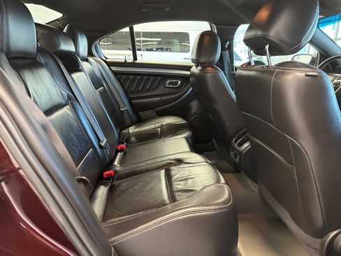 Used 2018 Ford Taurus SEL w/ Equipment Group 201A image 14