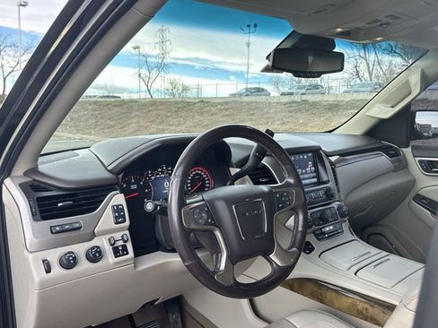 Used 2016 GMC Yukon Denali w/ Open Road Package image 20