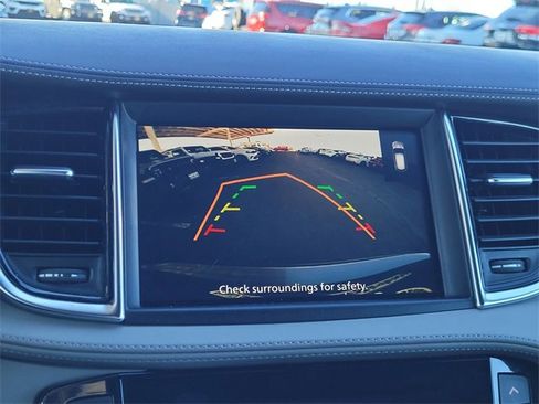 Used 2024 INFINITI QX50 Luxe image 10